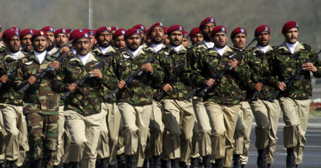 report:-pakistan-deploys-jets-and-troops-to-saudi-arabia-for-iran-war