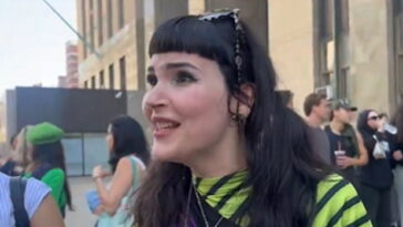 total-psychos:-credentialed-female-‘journalists’-show-up-to-fangirl-alleged-murderer-luigi-mangione-at-hearing-(video)