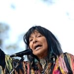 nolte:-‘pretendian’-folk-singer-buffy-sainte-marie-stripped-of-honorary-doctorate