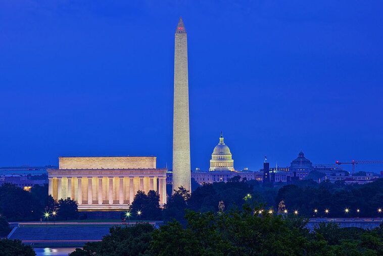 dc.-democrats-run-to-the-left-in-bitter-debate-over-trump-donors,-ice,-and-youth-curfews