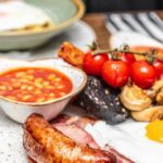 deportation-flight-to-pakistan-served-pork-sausages-as-in-flight-meal-to-detainees