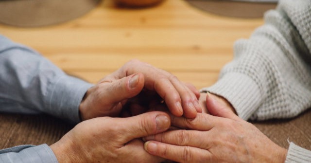 exclusive-poll:-supermajority-of-voters-favor-candidates-who-make-fighting-alzheimer’s-a-priority