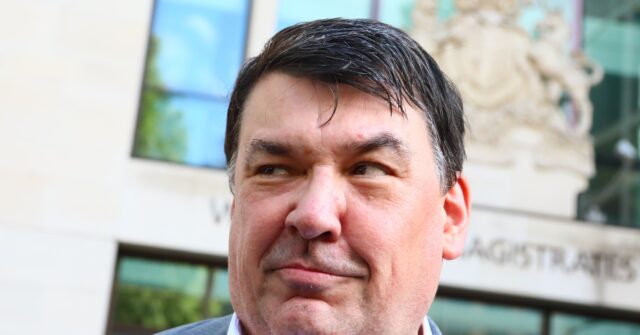 london’s-met-police-apologise-for-arresting-it-crowd-creator-linehan-for-trans-critical-tweets