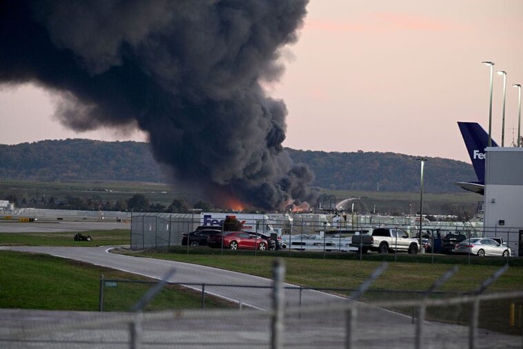 watch:-footage-shows-engine-fly-off-ups-plane-before-crash-killed-15