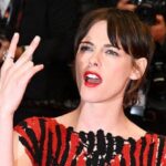 kristen-stewart-is-sick-of-making-movies-for-‘f**king-billionaires,’-wants-to-put-‘weird-s**t’-on-youtube