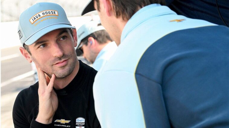 indycar-driver-alexander-rossi-makes-first-comments-after-massive-crash,-gets-trolled-by-pals