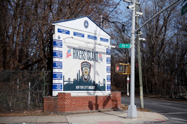 alleged-nyc-package-thief-dies-in-custody-on-riker’s-island,-marking-second-death-at-notorious-jail-in-24-hours:-officials
