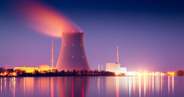 gallup-poll:-americans-would-rather-live-near-a-nuclear-power-plant-than-an-ai-data-center