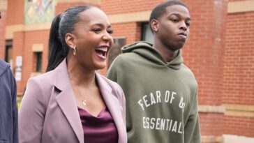 ex-biden-official-wins-georgia-dem-primary-for-governor-in-bid-to-end-party’s-losing-streak