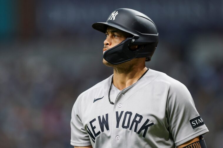 giancarlo-stanton-stuck-in-yankees-holding-pattern-after-dissappointing-mri-exam