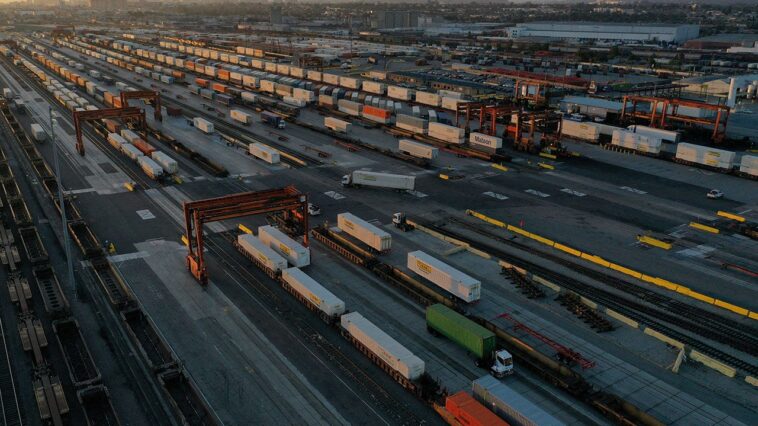 congress-must-not-derail-the-freight-rail-lifeline-for-america’s-farmers