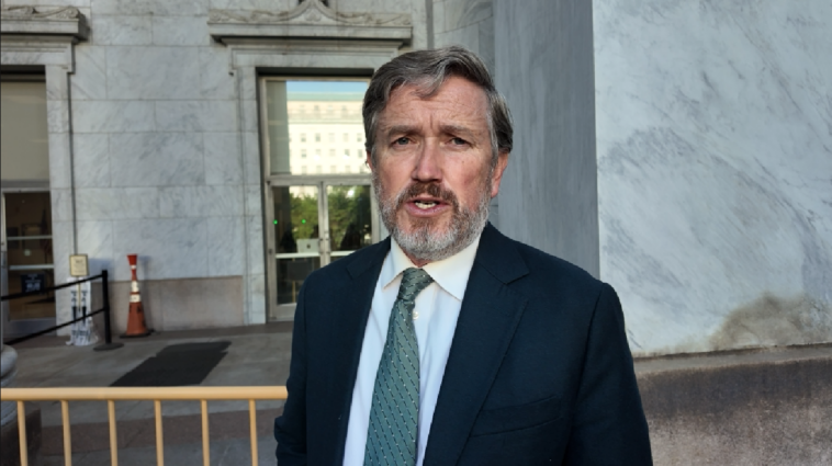 exclusive:-massie-reveals-why-epstein-co-conspirators-enjoy-‘diplomatic-immunity’-in-america