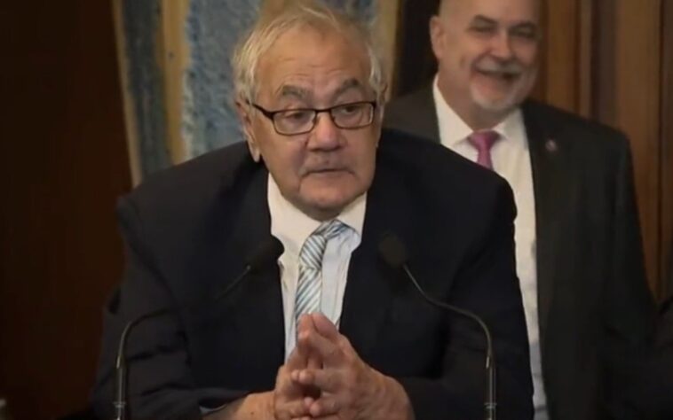 breaking:-former-democrat-rep.-barney-frank-dead-at-86