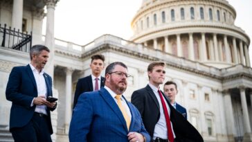 gop-rep.-randy-fine-reveals-chilling-antisemitic-phone-threat:-‘beat-you-to-f—ing-death’