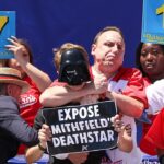 joey-chestnut-sentenced-to-probation-after-pleading-guilty-to-drunkenly-slapping-a-man-at-bar