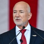 jeff-bezos-confronted-on-washington-post-layoffs,-argues-paper-must-be-profitable-regardless-of-his-wealth