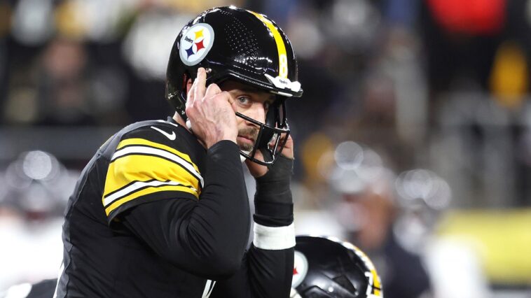 aaron-rodgers-confirms-he’s-retiring-after-upcoming-season-with-the-pittsburgh-steelers