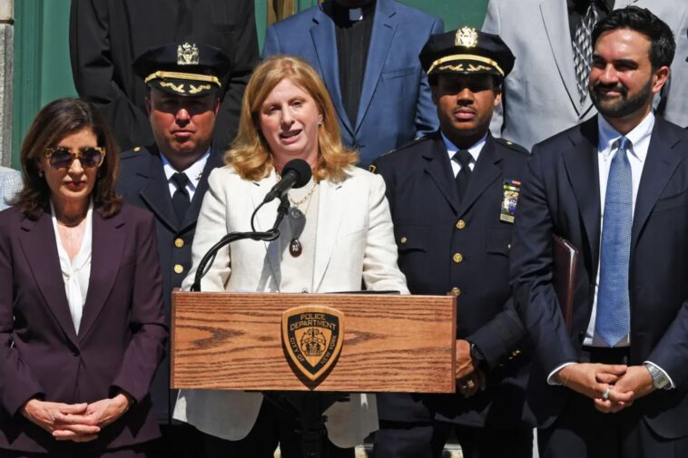 nypd-to-flood-bronx-with-more-cops-and-now-have-two-borough-patrols-in-‘major-restructuring’