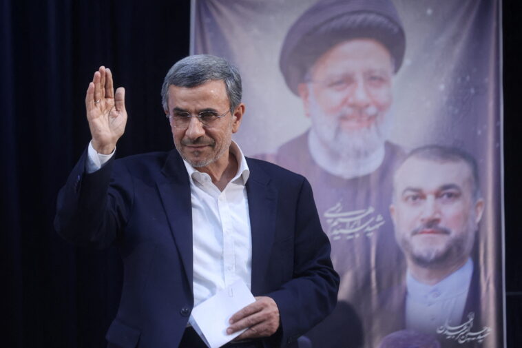 experts-raise-eyebrows-over-‘swiss-cheese’-ny-times-report-claiming-us,-israel-eyed-freeing-mahmoud-ahmadinejad-to-be-iran’s-new-leader