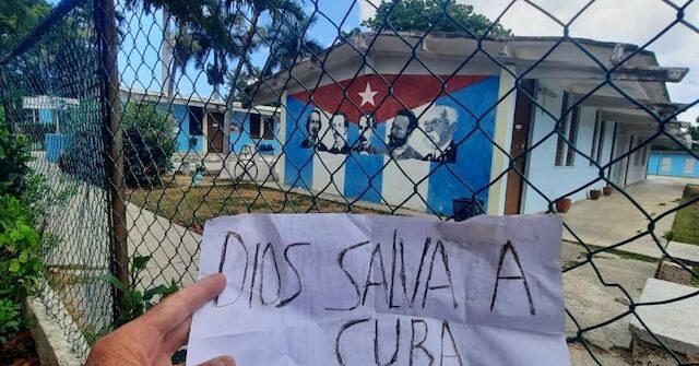 exclusive-—-cubans-launch-‘sos-trump’-campaign-asking-white-house-for-help-ending-regime