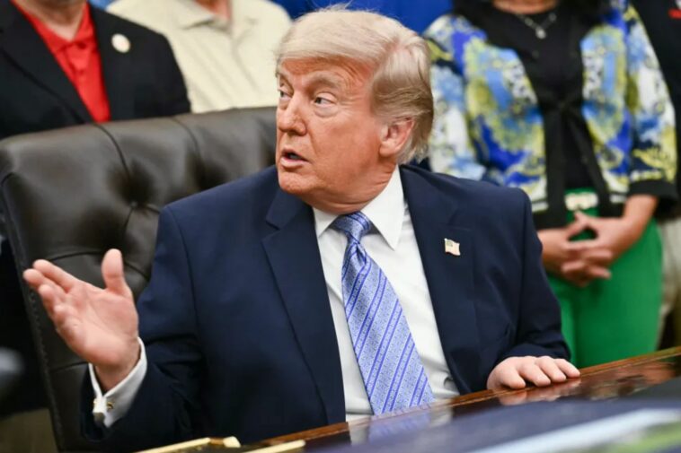 trump-says-he-postponed-signing-ai-order-because-he-didn’t-‘like’-it
