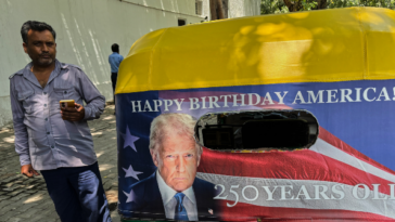 trump’s-face-adorns-rickshaws-in-india-for-‘happy-birthday-america’-campaign