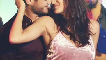 married-man-on-hot-streak-is-addicted-to-cheating-on-wife,-filmmaker-ghosted-by-ai-girlfriend-&-dealbreakers