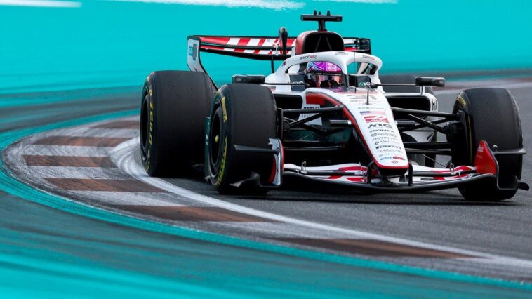 f1-driver-has-a-hilarious-reason-he-knew-reports-about-a-team-feud-were-totally-wrong