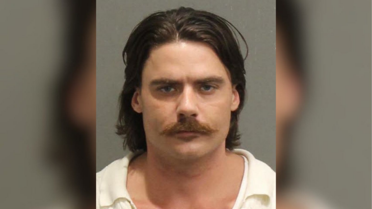 who-is-‘chudthebuilder,’-the-slur-hurling-livestreamer-charged-with-attempted-murder