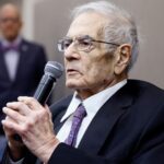 liberal-barney-frank-called-out-the-far-left-on-his-deathbed