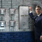 america-waves-goodbye-to-stephen-colbert-as-trump-lands-a-final-parting-shot