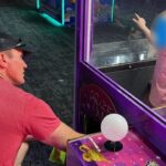 hero-police-officer-defeats-claw-machine-and-rescues-trapped-child-on-family-bowling-night:-‘nerves-of-steel’