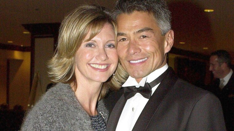 olivia-newton-john-was-haunted-until-her-death-by-ex’s-mysterious-disappearance:-author