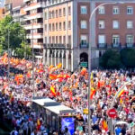 watch:-spanish-protesters-flood-the-streets-demanding-the-resignation-of-socialist-pm-sanchez-mired-in-corruption-scandals