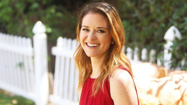 ‘grey’s-anatomy’-star-sarah-drew-reveals-pastor-father’s-advice-that-transformed-her-life
