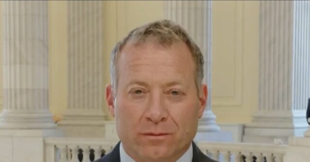 gottheimer:-harvard’s-‘continued-to-fail’-on-antisemitism-‘like-it’s-their-strategy’,-need-to-look-at-their-foreign-funding