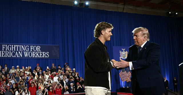 giants’-abdul-carter-takes-shot-at-jaxson-dart-over-trump-support:-‘thought-this-sh*t-was-ai’