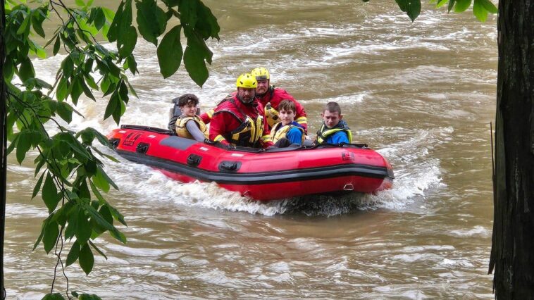 28-boy-scouts-rescued-from-fast-moving-floodwaters-during-river-trip-in-west-virginia