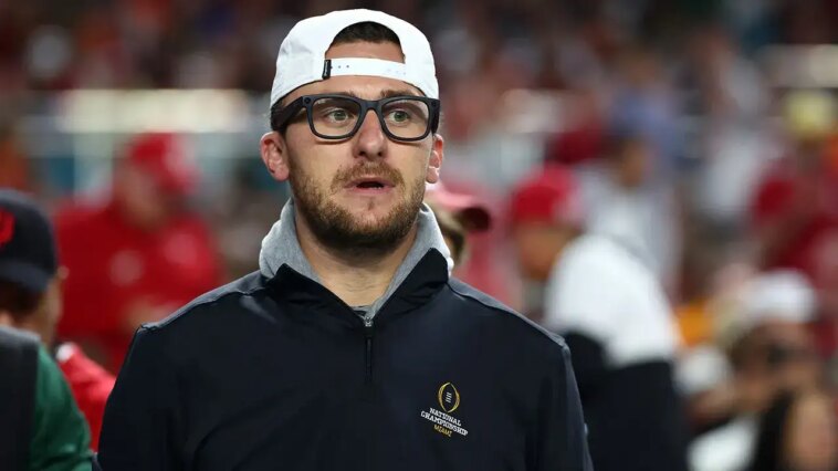 johnny-manziel-picks-up-mma-victory-with-first-round-win-over-social-media-influencer