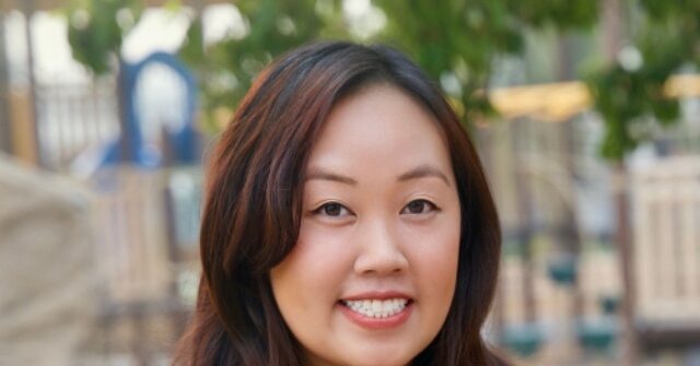 ca-congressional-candidate-turns-back-on-flag,-refuses-to-say-pledge-of-allegiance