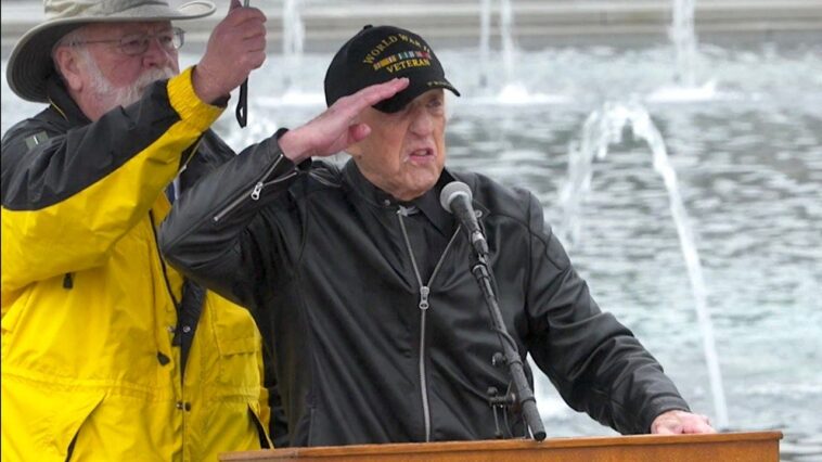 wwii-vet-gives-direct-message-to-young-people-today:-‘we-gave-up-our-yesterdays-for-your-tomorrows’