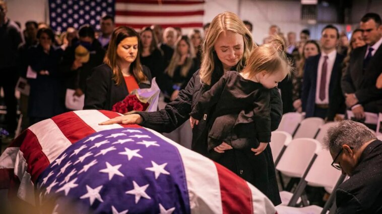 as-an-army-widow,-i-will-never-forget-how-ordinary-americans-honored-my-husband