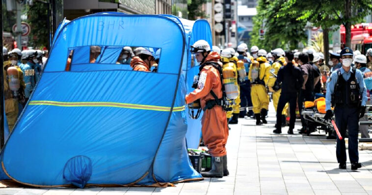new:-over-20-people-hospitalized-after-man-sprays-mystery-substance-in-luxury-tokyo-mall