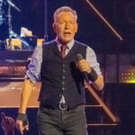 video:-bruce-springsteen-mocked-as-‘billionaire-hypocrite’-as-his-anti-trump-tour-drags-on