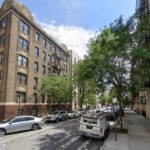 tree-falls-on-woman,-crushes-multiple-cars-in-nyc-during-memorial-day-storm:-cops