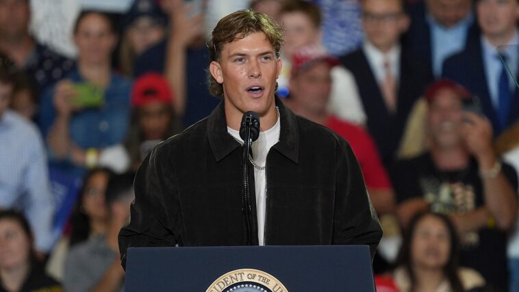 emmanuel-acho-says-it-was-‘pretty-stupid’-for-jaxson-dart-to-introduce-president-trump