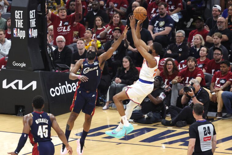 heroes,-zeros-from-knicks’-game-4-win-over-cavaliers:-james-harden-was-a-mess-again
