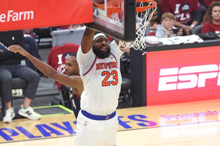 mitchell-robinson-is-adding-one-more-chapter-to-his-storied-knicks-tenure
