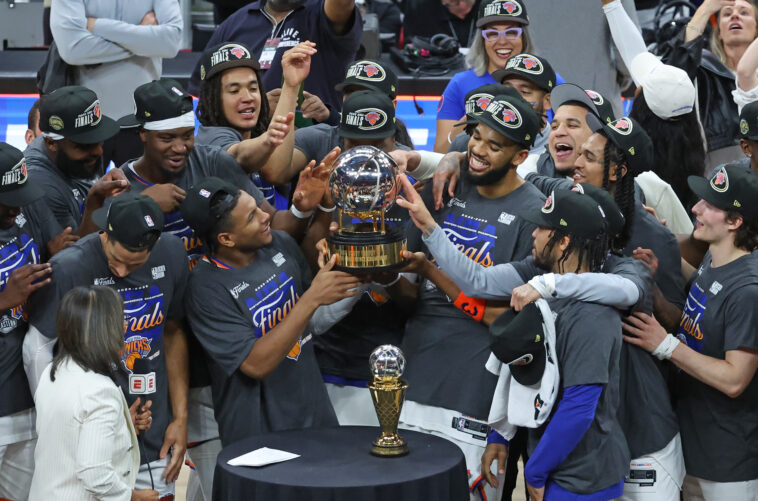 there’s-no-time-like-the-present-for-the-knicks-to-take-this-unreal-run-all-the-way