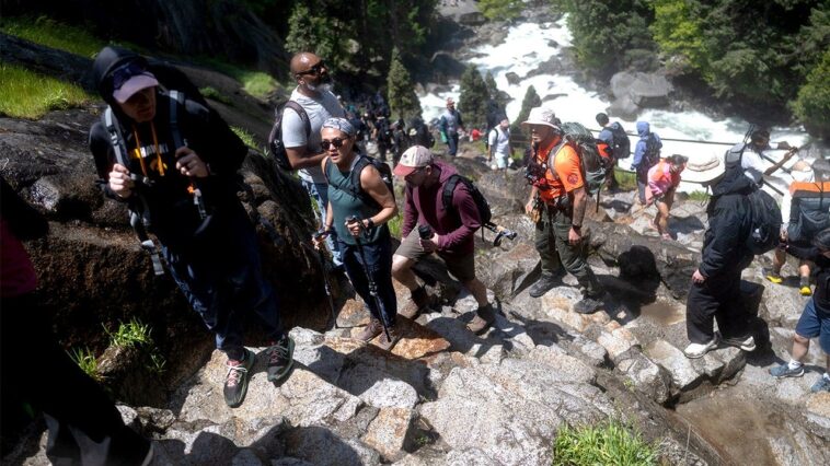 one-of-america’s-most-beautiful-national-parks-now-facing-disneyland-level-crowds